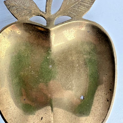 Solid Brass Apple Dish India Vintage Trinket Tray Fruit Decor 6in Mid Century 6″