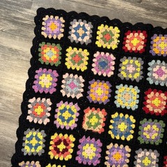 Vintage GRANNY SQUARE Crochet Afghan Blanket Throw ~ Roseanne Style 38×53