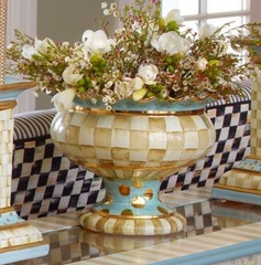 Mackenzie Parchment Check Stoutly Vase Childs Ceramic Sold Out Made In Aurora
