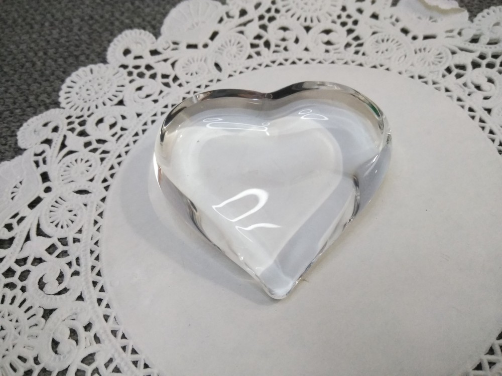 Steuben Crystal HEART SHAPED Clear Art Glass Signed Heavy PAPERWEIGHT