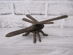 Rustic Style Lifelike Cast Iron Dragonfly Dragon Fly Insect Figurine 4.25 Inch