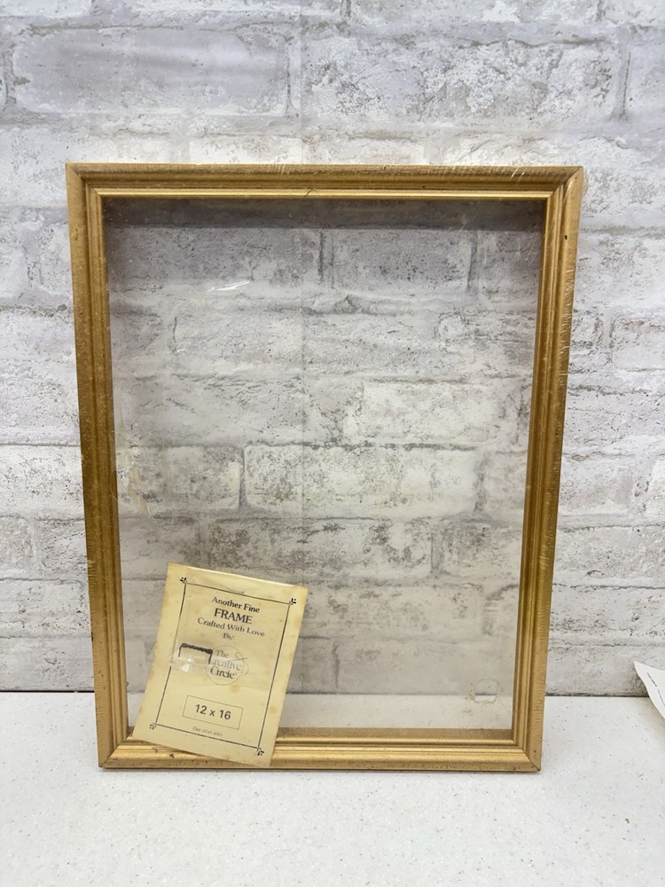 Creative Circle 12×16 Solid Wood Gold Color Picture Frame