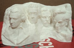 MOUNT RUSHMORE Replica SCULPTURE STATUE US Presidents Busts Figures 4.75”x2.4”