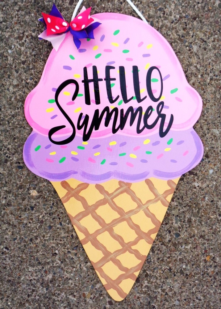 Hand painted Ice Cream Cone Hello Summer Door Hanger: Welcome Sign