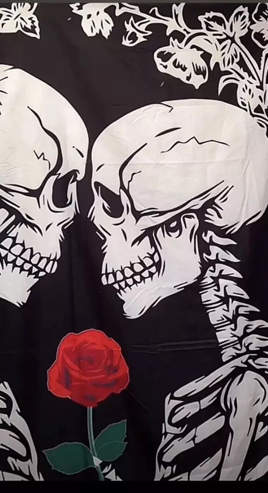 Skeletons In Love Rose Multicolor Tapestry 78×58 Home Decor Halloween Prop