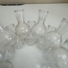 Vintage MCM Round 18 Cluster Glass Bud Vase / Plant Propagation Station Center