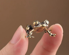Brass Frog Animal Statue Small Sculpture Tabletop Figurine Home Decor Gifts