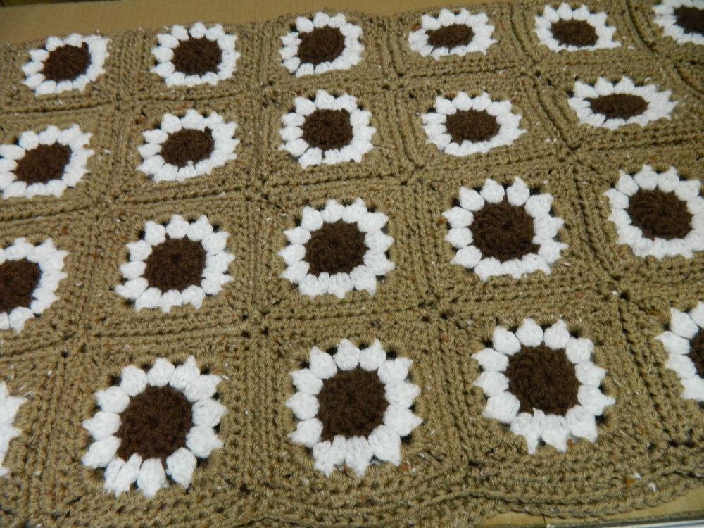 Large Handmade Crochet Afghan, Browns, Daisy, 18″ x 46″ New, Unused