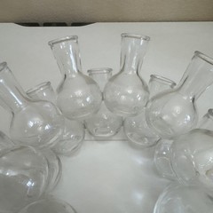 Vintage MCM Round 18 Cluster Glass Bud Vase / Plant Propagation Station Center
