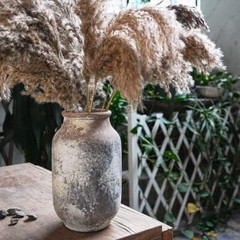 Stunning Rustic Decorative Vase – 9.5″ Ceramic Flower Holder for All Occasions