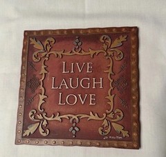 Resin “Live, Laugh, Love” Wall Hanging Plaque