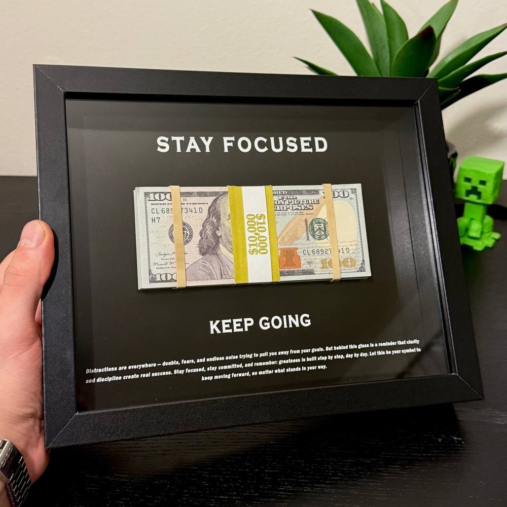 Motivational Money Frame ”STAY FOCUSED’ cash motivational Gift Luxury Decor