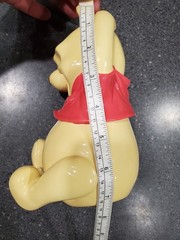 Disney Winnie the Pooh 2009 Novelty Coin Bank excellent condition