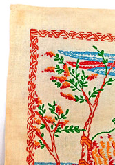 Vintage Embroidered Parrots Floral Doily Wall Art Hanging Multicolor Home Decor