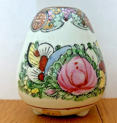 Chinese Nian Qian Zhi Long Miniature Hand Painted Small Porcelain Vase 3″