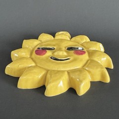 Vintage THUN Ceramic Sun Tile Hanging Decor, Baking Mold – Made In Italy 6.5”