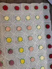 Vintage Hand Crochet 3D Rose Granny Square Blanket Throw Cream Floral 71”x47”