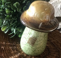 Pier1 Imports Art Glass Collection Mushroom Decor Green Brown 4.5″x6.5″ NEW