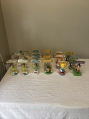 Solar Dancing Swinging Bobble Figures Lot – 18 Hula Girl Monkey Bear Car Dash